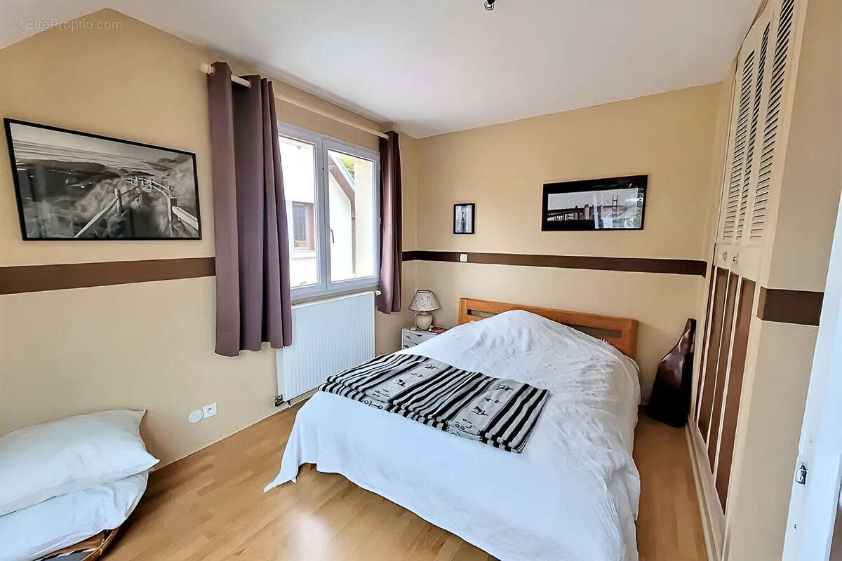 Maison à SAINT-FUSCIEN