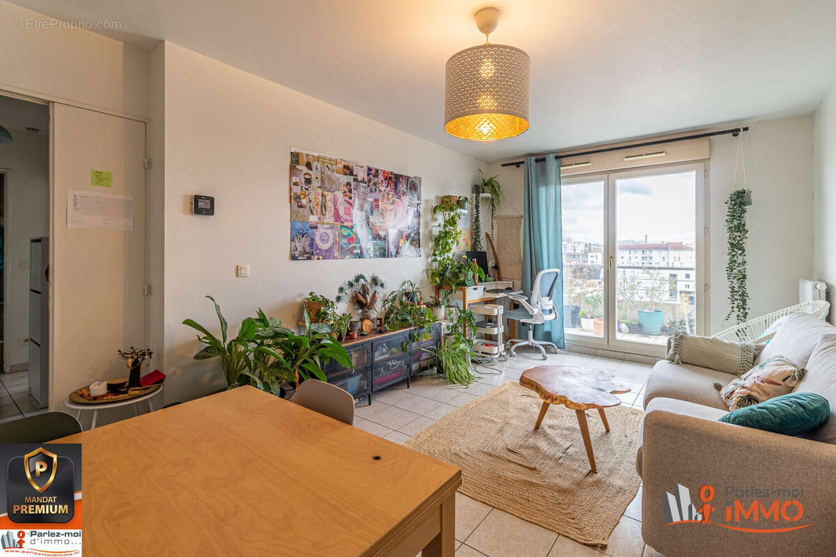 Appartement à LYON-7E