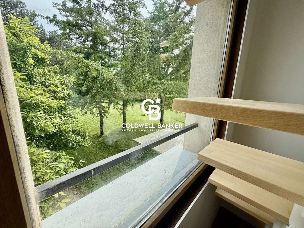 Maison à PREVESSIN-MOENS