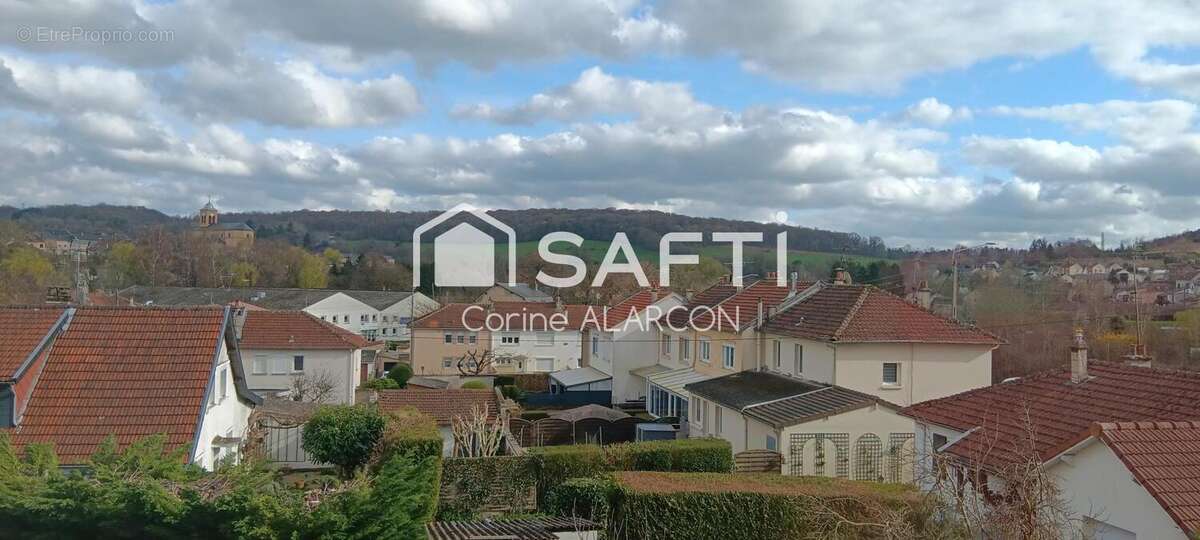 Photo 8 - Appartement à CHARLEVILLE-MEZIERES