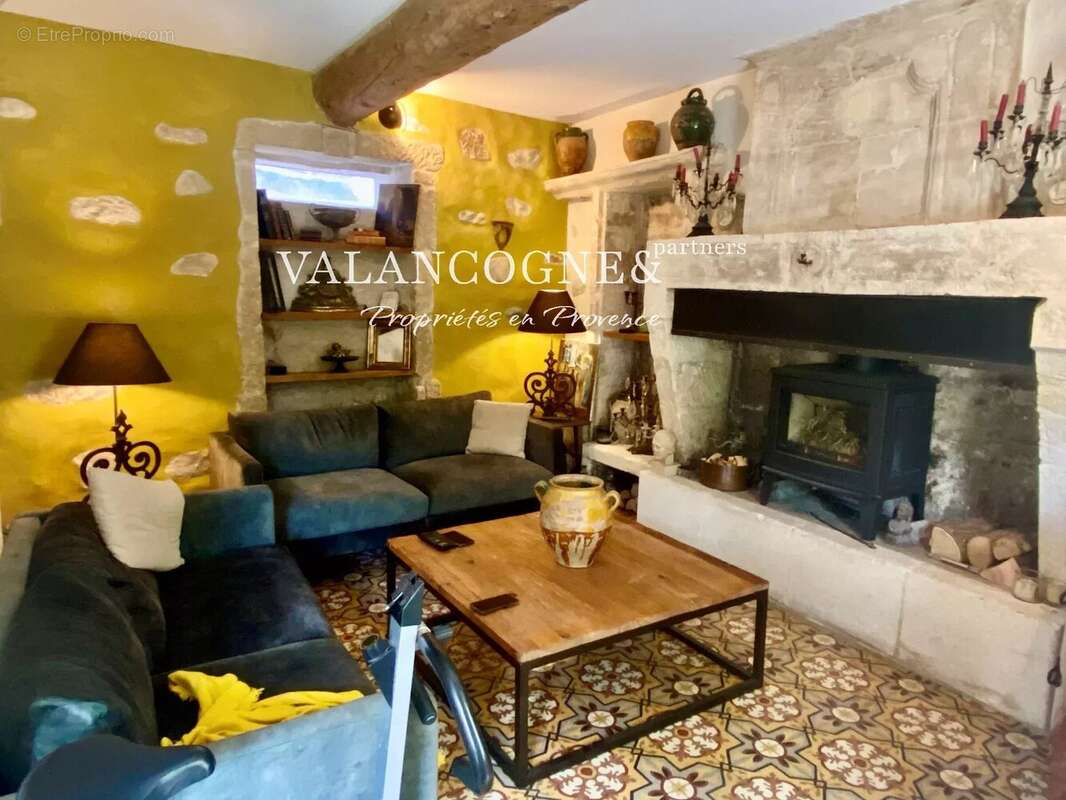 Mas de village au cœur du Paradou - photo 5