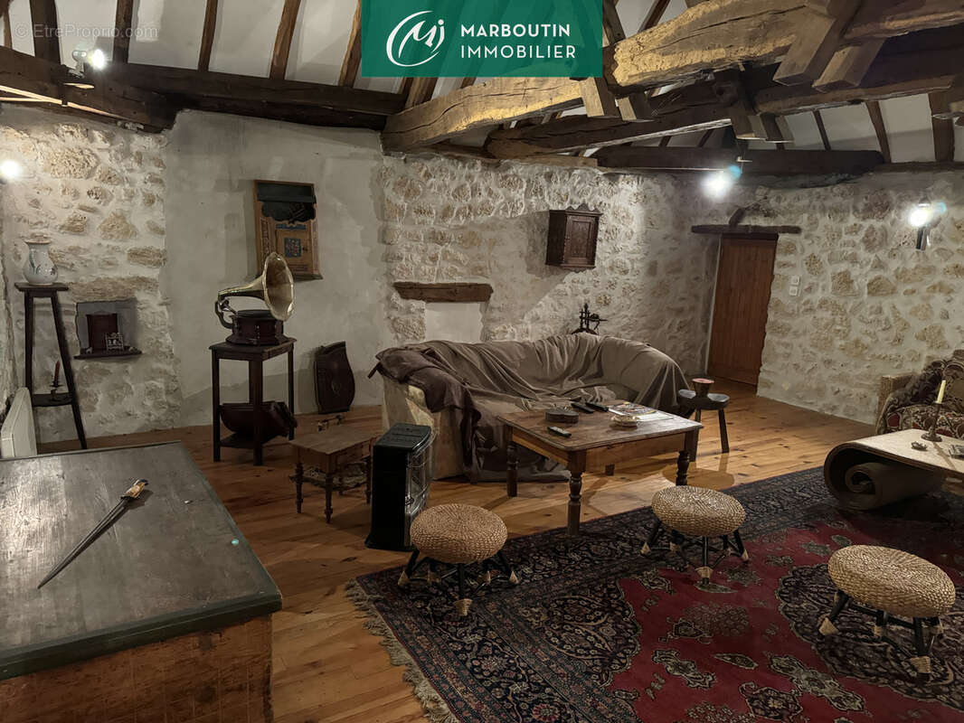 Maison à CASTELJALOUX