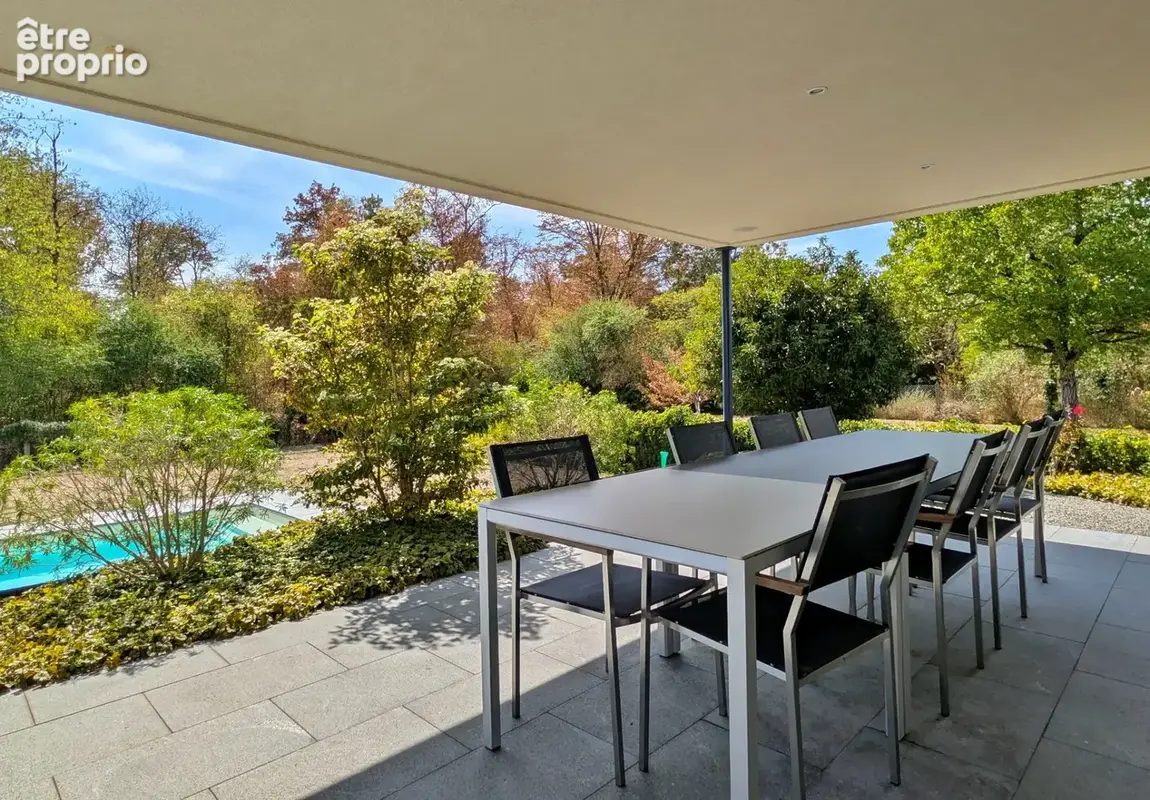 Maison à vendre 9 pièces KEMBS LOECHLE (68).Belle maison contemporaine de 250 m², 14 ares, avec piscine, en lisière de forêt - photo 4