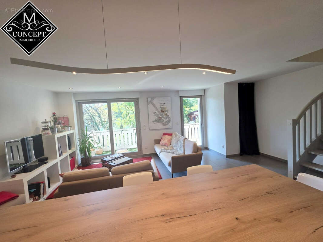 Appartement à MEYTHET