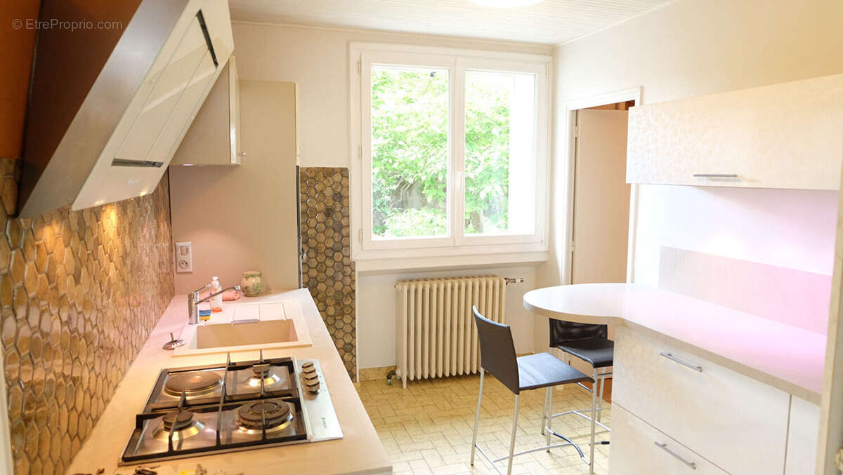 Maison à VENANSAULT