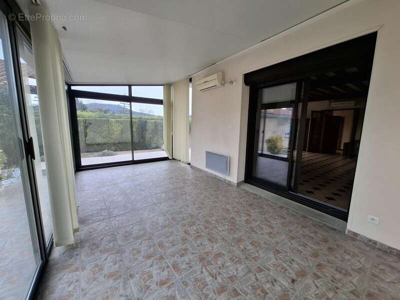 Maison à LA SAUVETAT