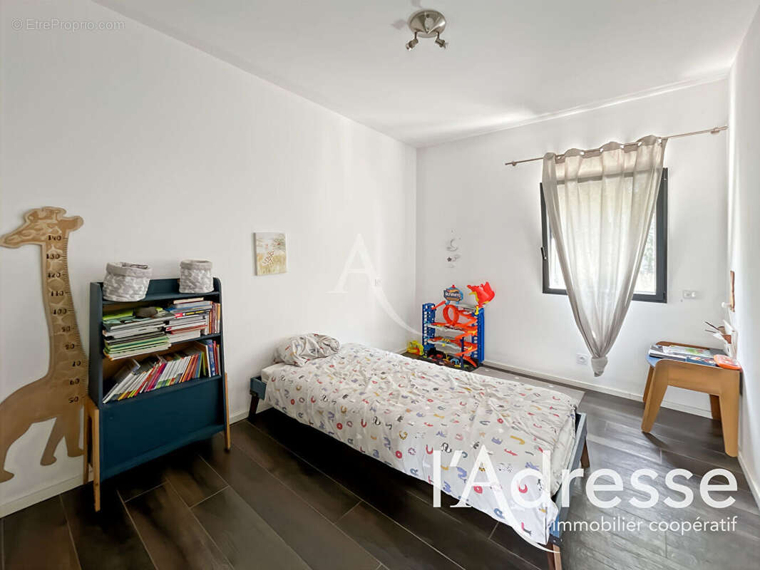 Maison La Destrousse - 5 pièces - 165m2 - photo 17