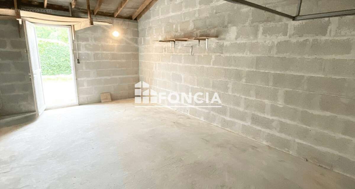 Maison à VAUX-SUR-MER