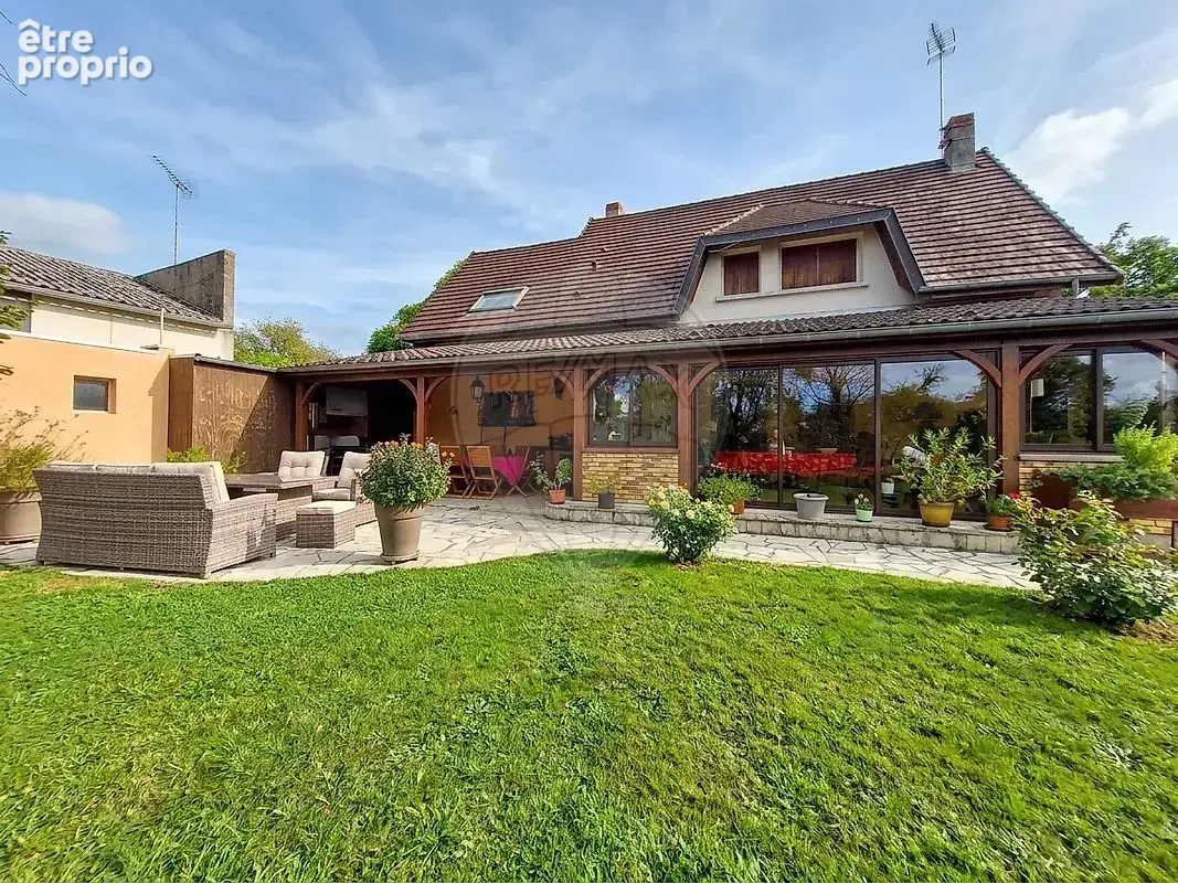 Maison à CHALLUY