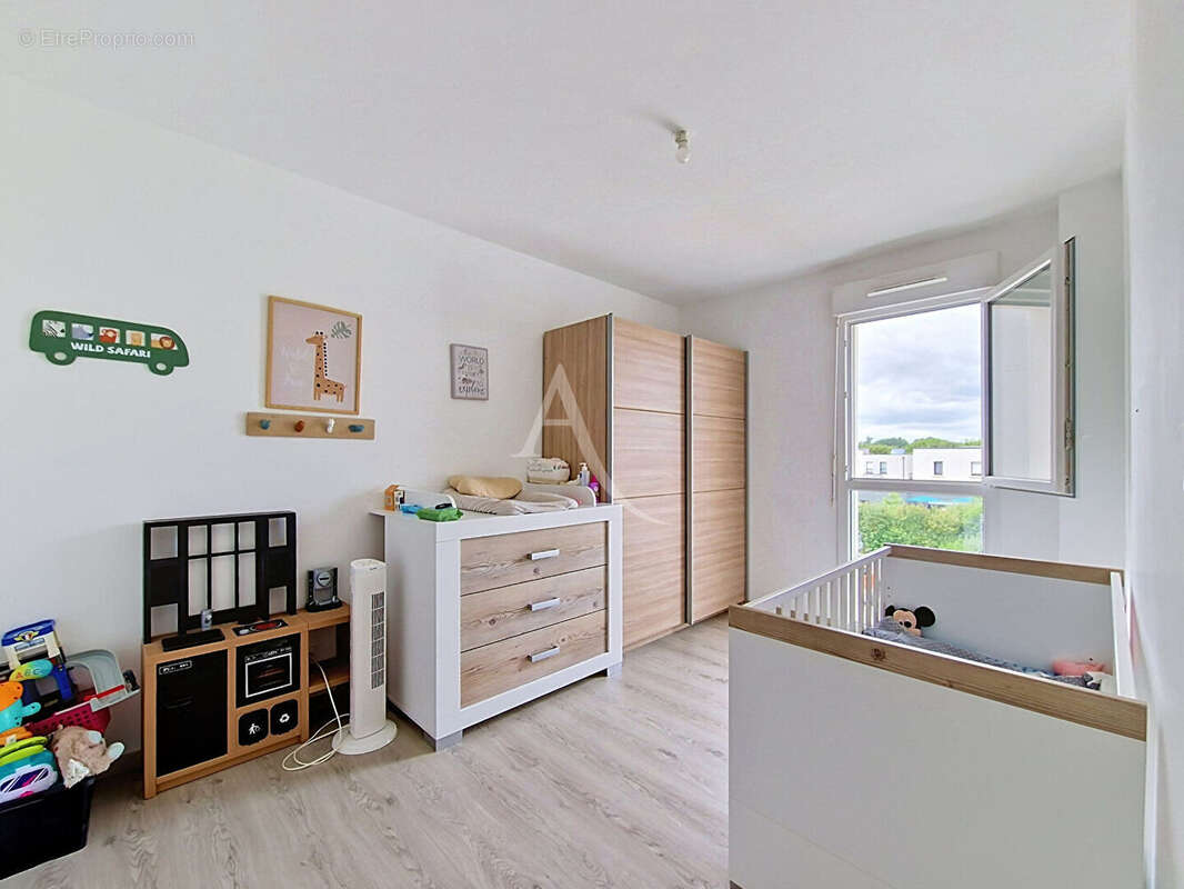 MONTREUIL JUIGNE - Maison de 2020, économique et fonctionnelle ! - photo 7
