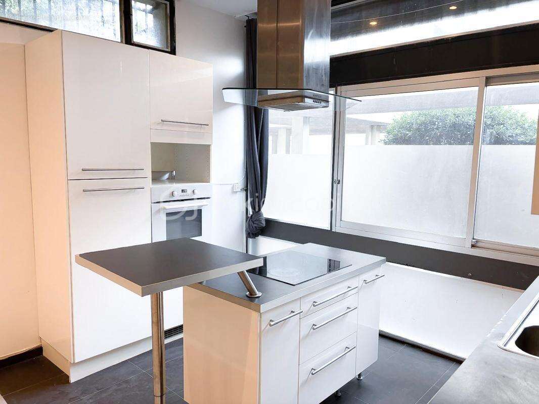 Appartement à MARSEILLE-12E