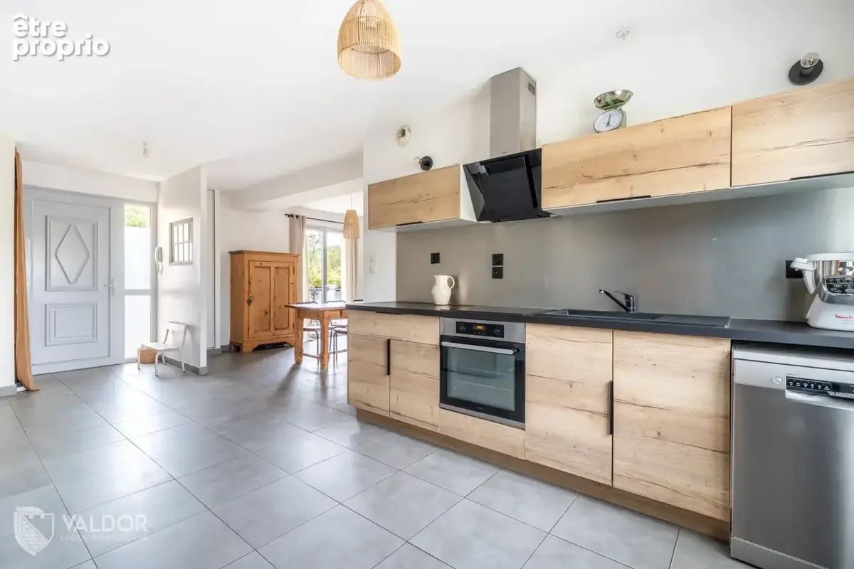 T4 duplex – hypercentre – 2 stationnements – balcon – cave - photo 2