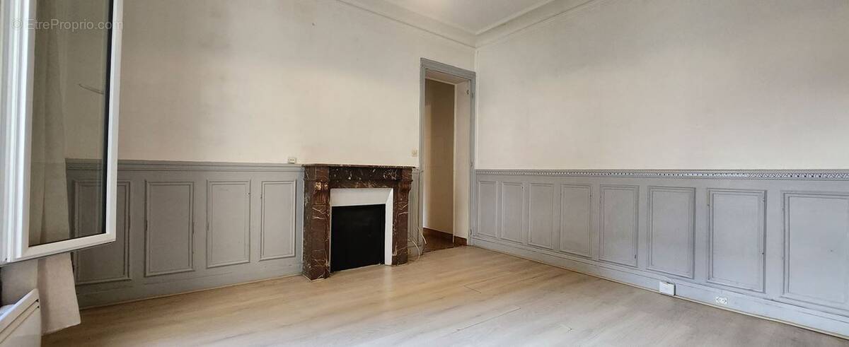 Appartement à PARIS-19E