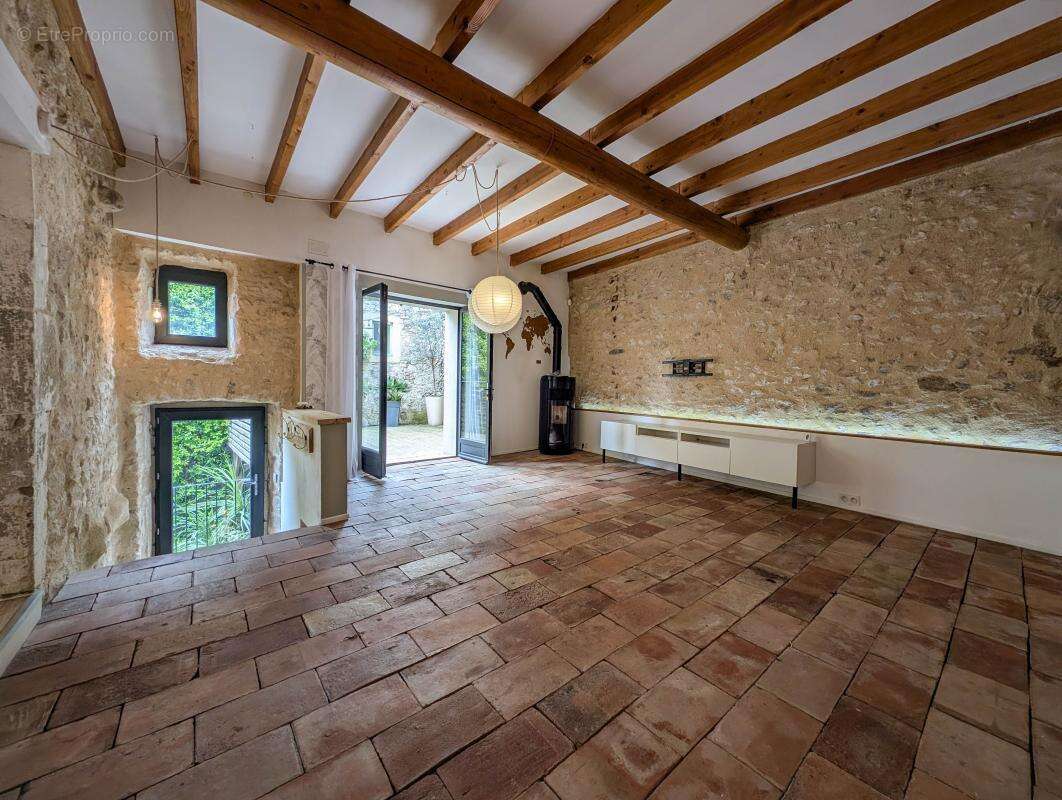 Maison à UZES