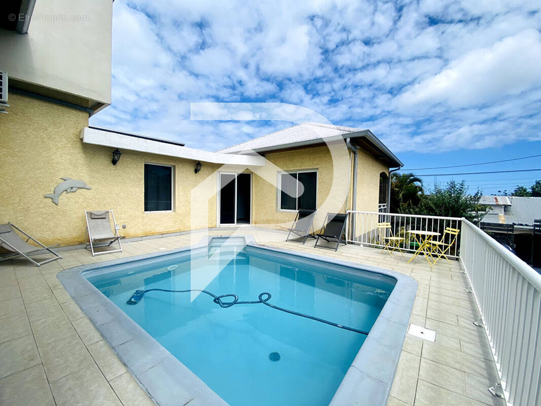 Maison à SAINT-PIERRE