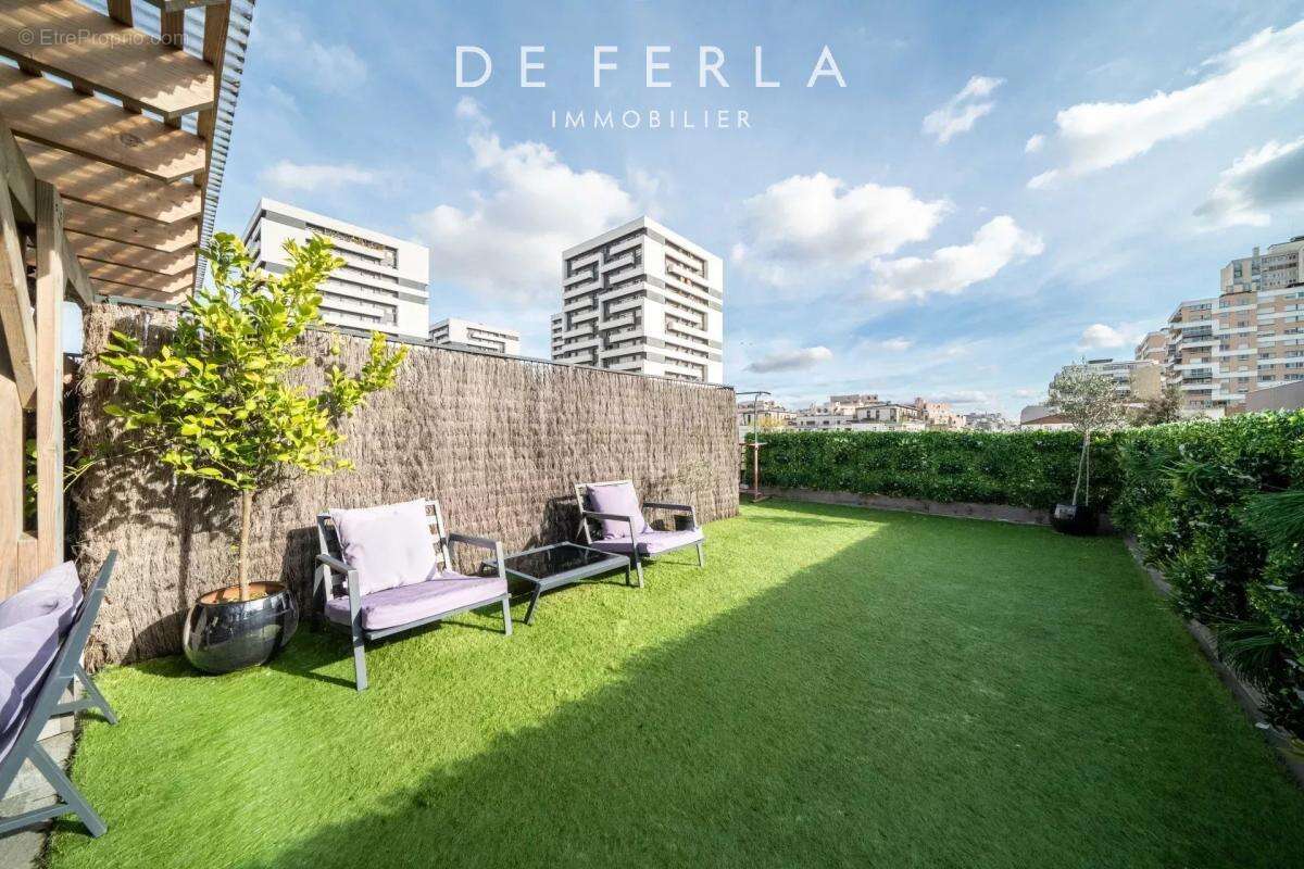 Appartement à PARIS-19E