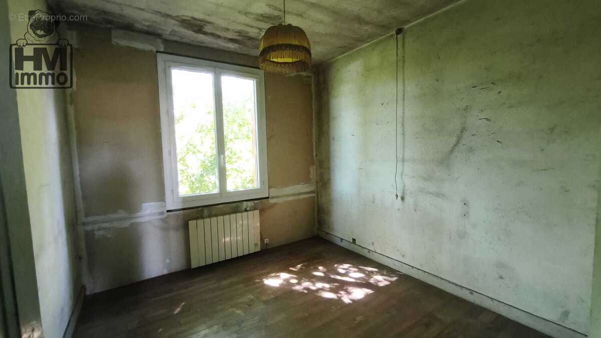 n°2 - Maison à LA MEYZE