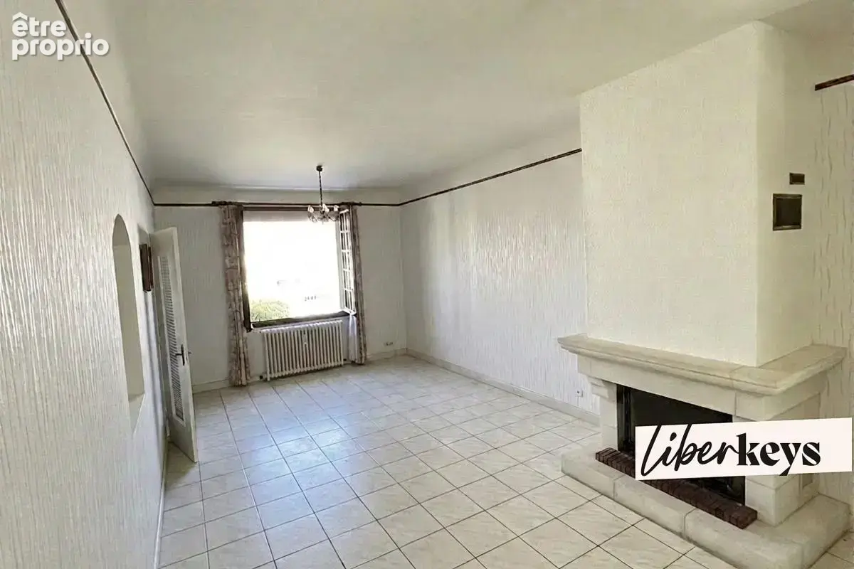 Maison de 114m2- 6 pièces - Terrain 1801 m2 - Chatellerault Nord - photo 9