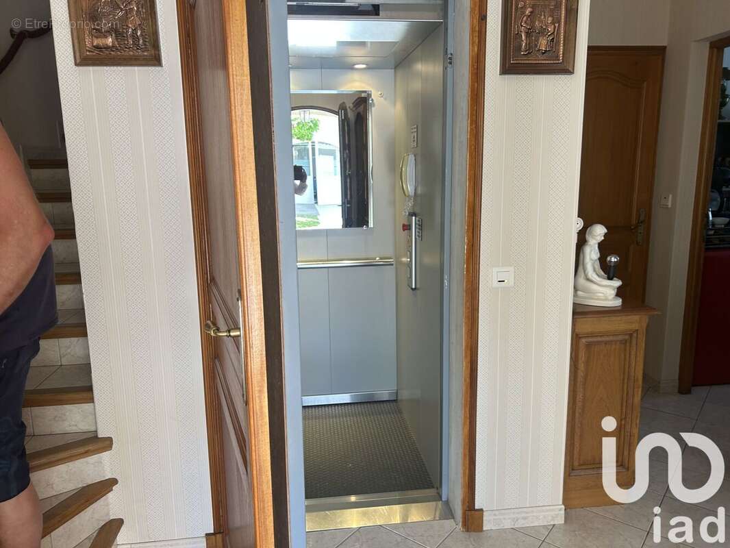 Photo 5 - Maison à LES METAIRIES