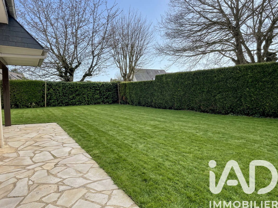 Maison 93 m² à Breteil  - photo 8