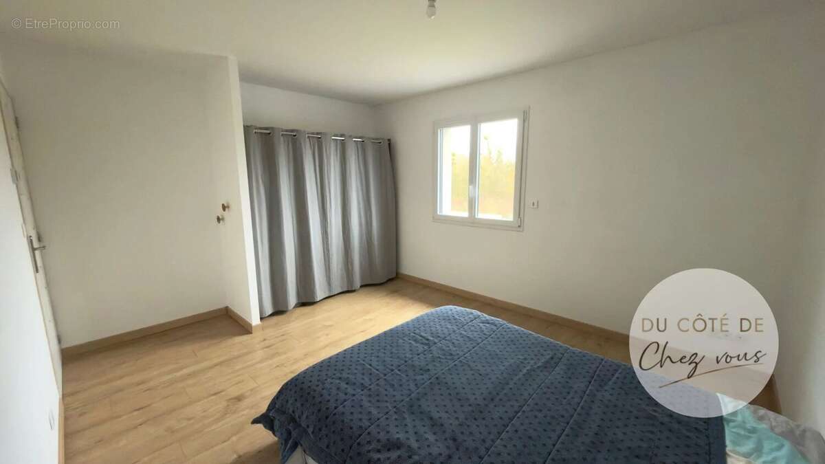 Maison à ESCLAVOLLES-LUREY