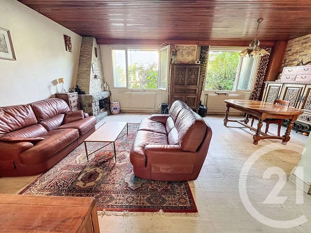 Maison à LE KREMLIN-BICETRE