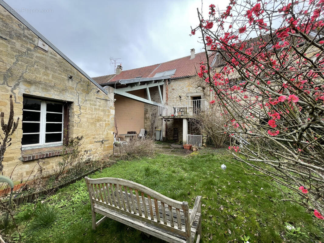 Maison à CERGY
