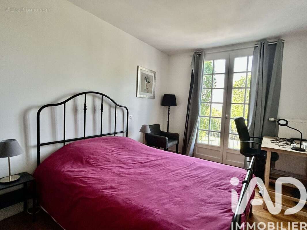 Photo 8 - Appartement à SAVIGNY-SUR-ORGE