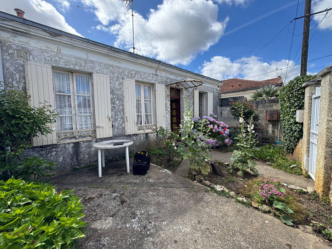 Maison à ROCHEFORT