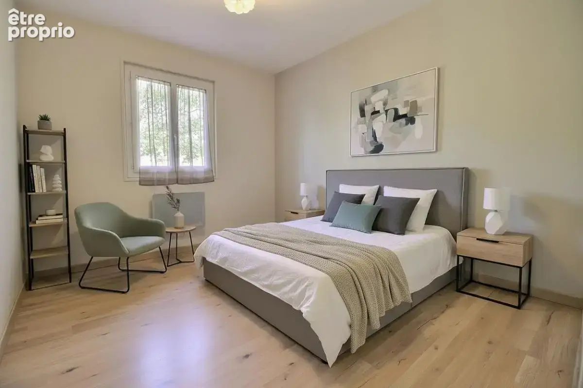 Exclusivité -  Maison  3 chambres sur sous-sol  total avec un terrain de 1002 m² proche du futur lycée à Châteauneuf sur Loire - photo 6