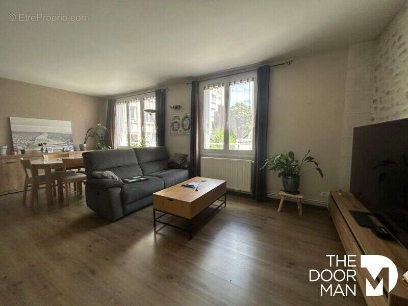 Appartement 18000 - photo 2
