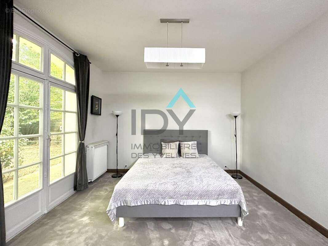 Maison à LE VESINET