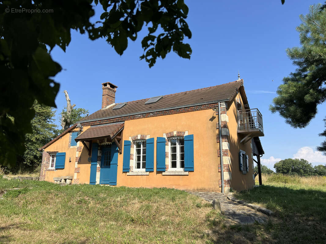Maison à AUBIGNY-SUR-NERE