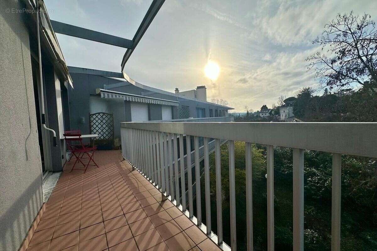 Appartement à SEVRES
