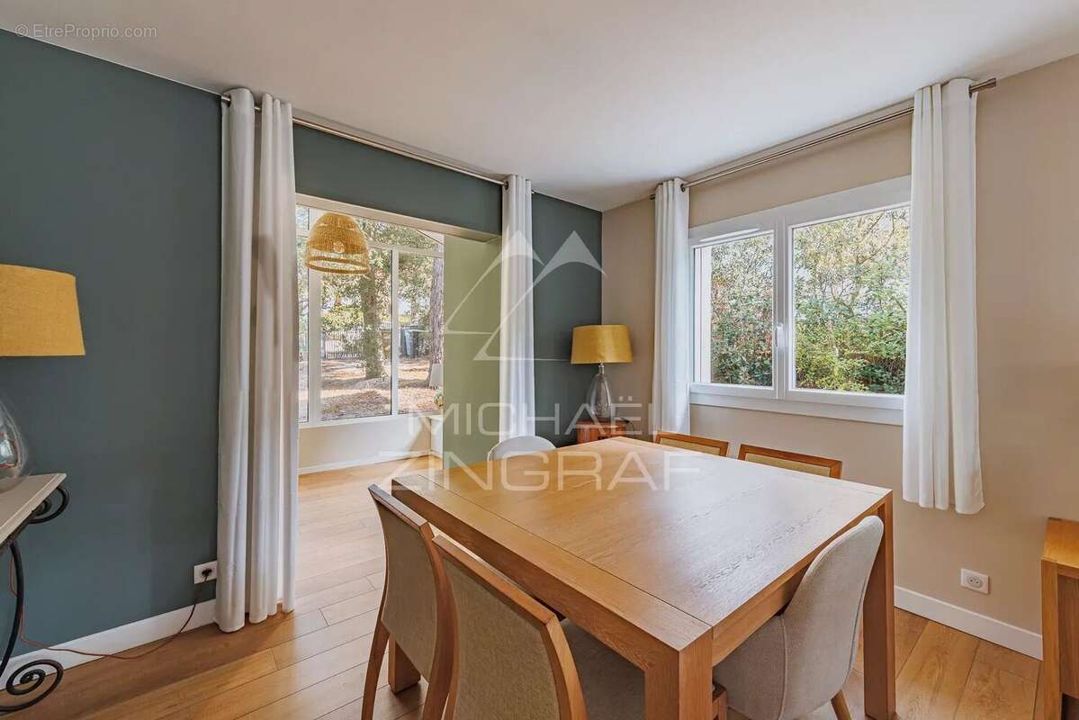 Maison à LE BOUSCAT