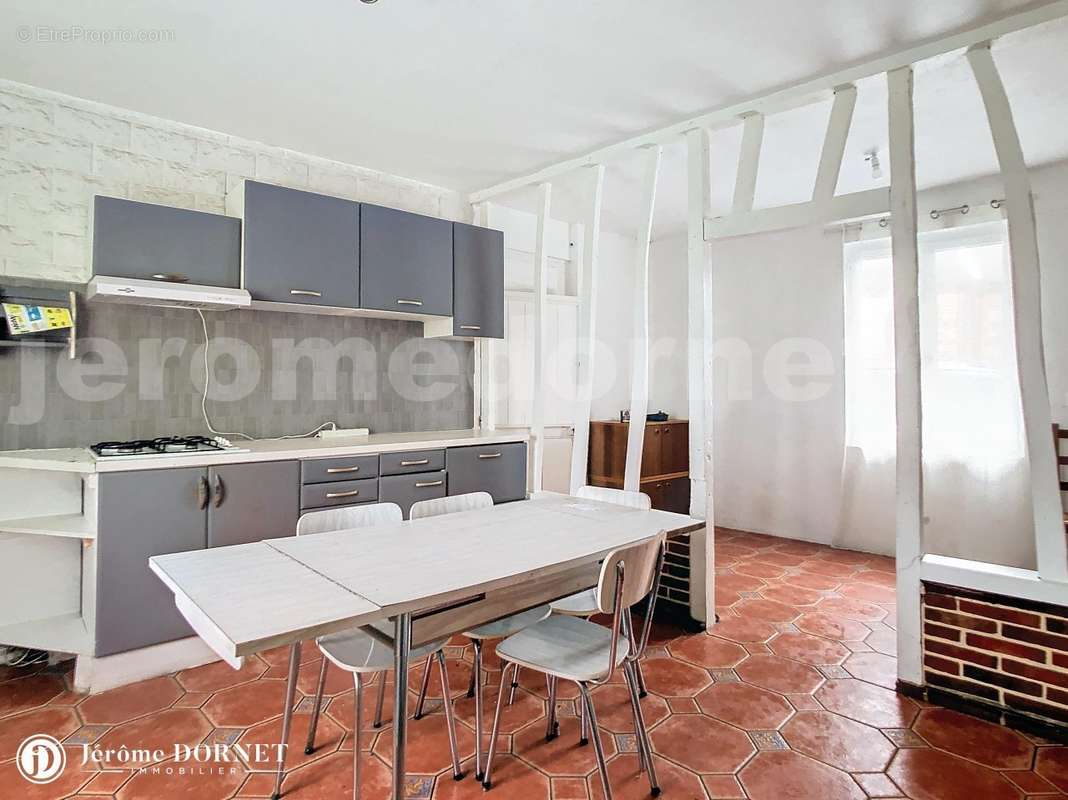 dourl-1709212393_1709212519_12530_059fe12 - Maison à BROQUIERS