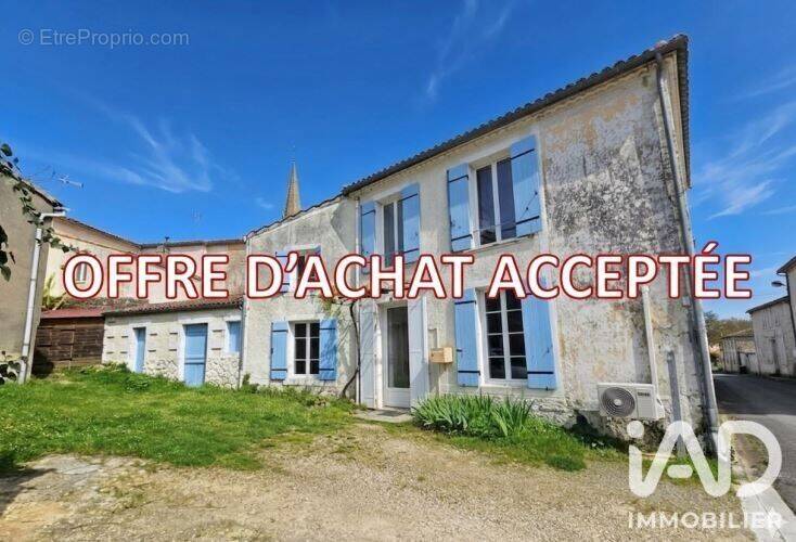 Photo 1 - Maison à MORTAGNE-SUR-GIRONDE