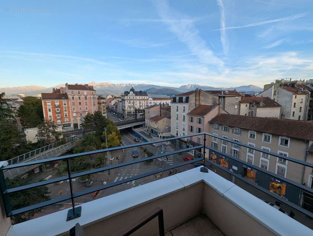 Appartement à GRENOBLE