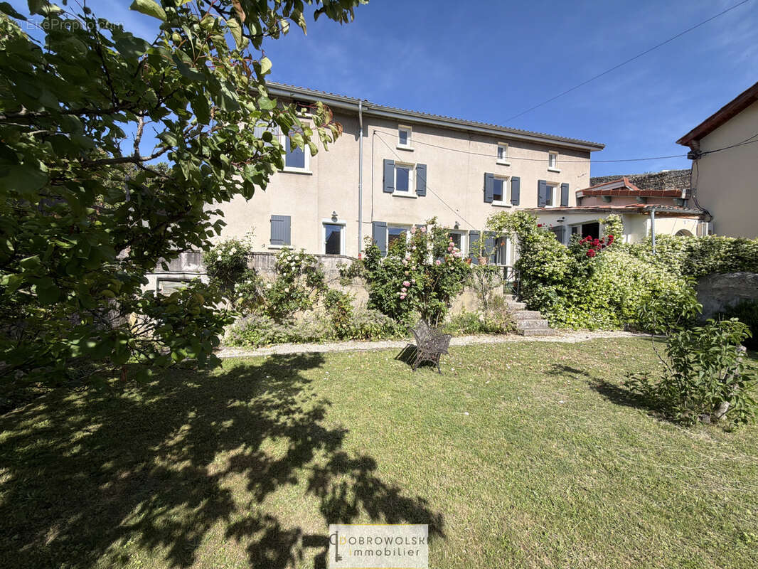 Maison à ROUSSILLON
