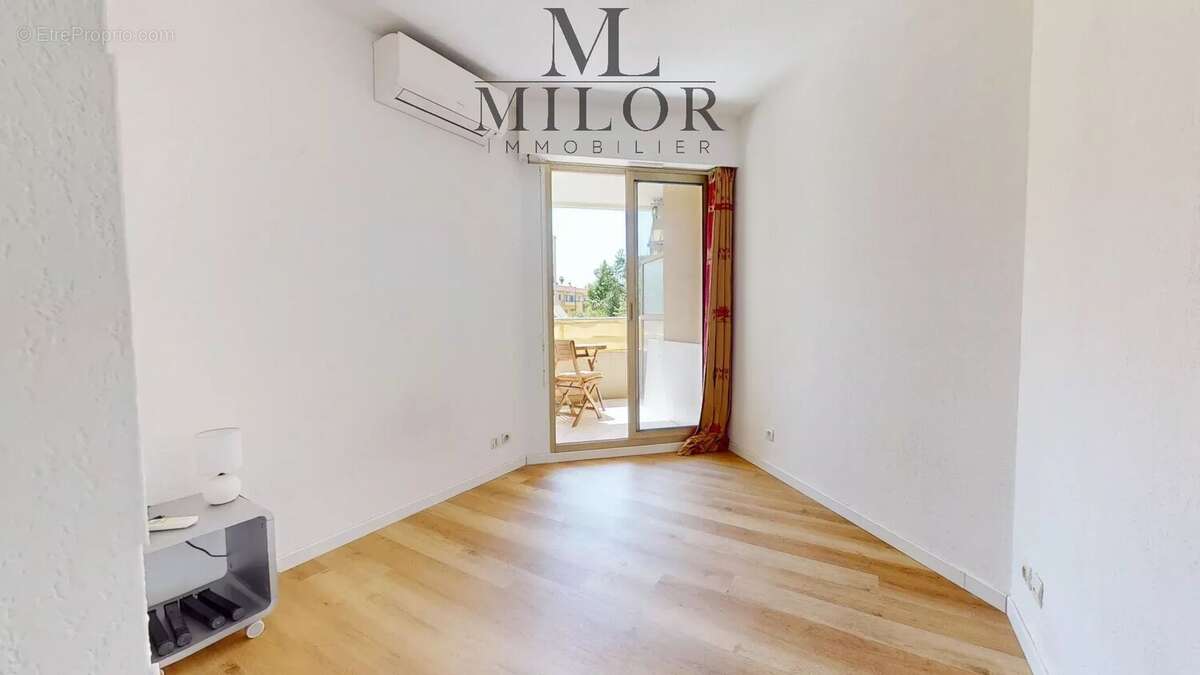 Appartement à CAGNES-SUR-MER