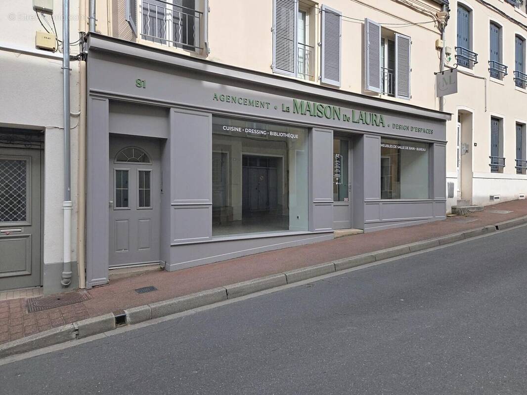 Photo 1 - Commerce à BOUGIVAL