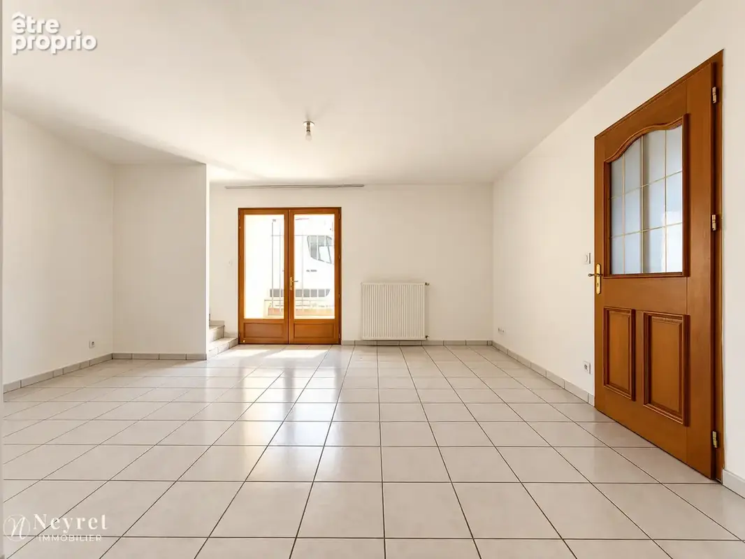 Appartement   4 chambres et extérieur à aménager - photo 2