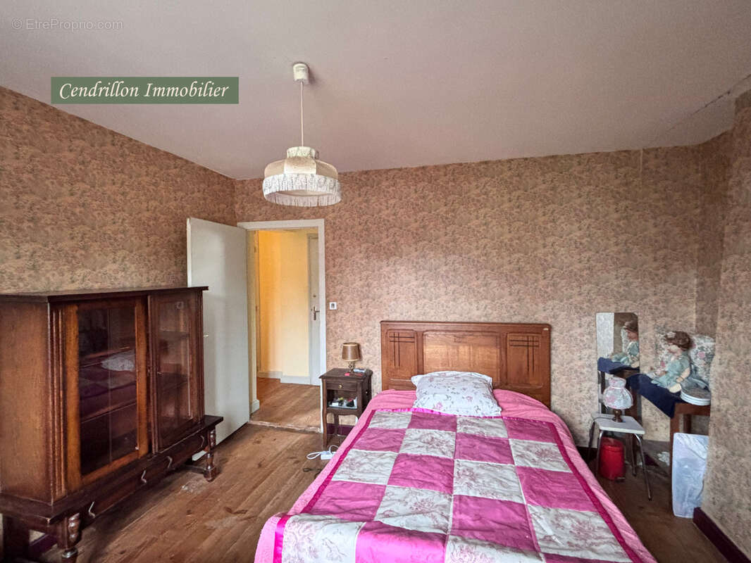 Maison à SAINT-PRIEST-PALUS