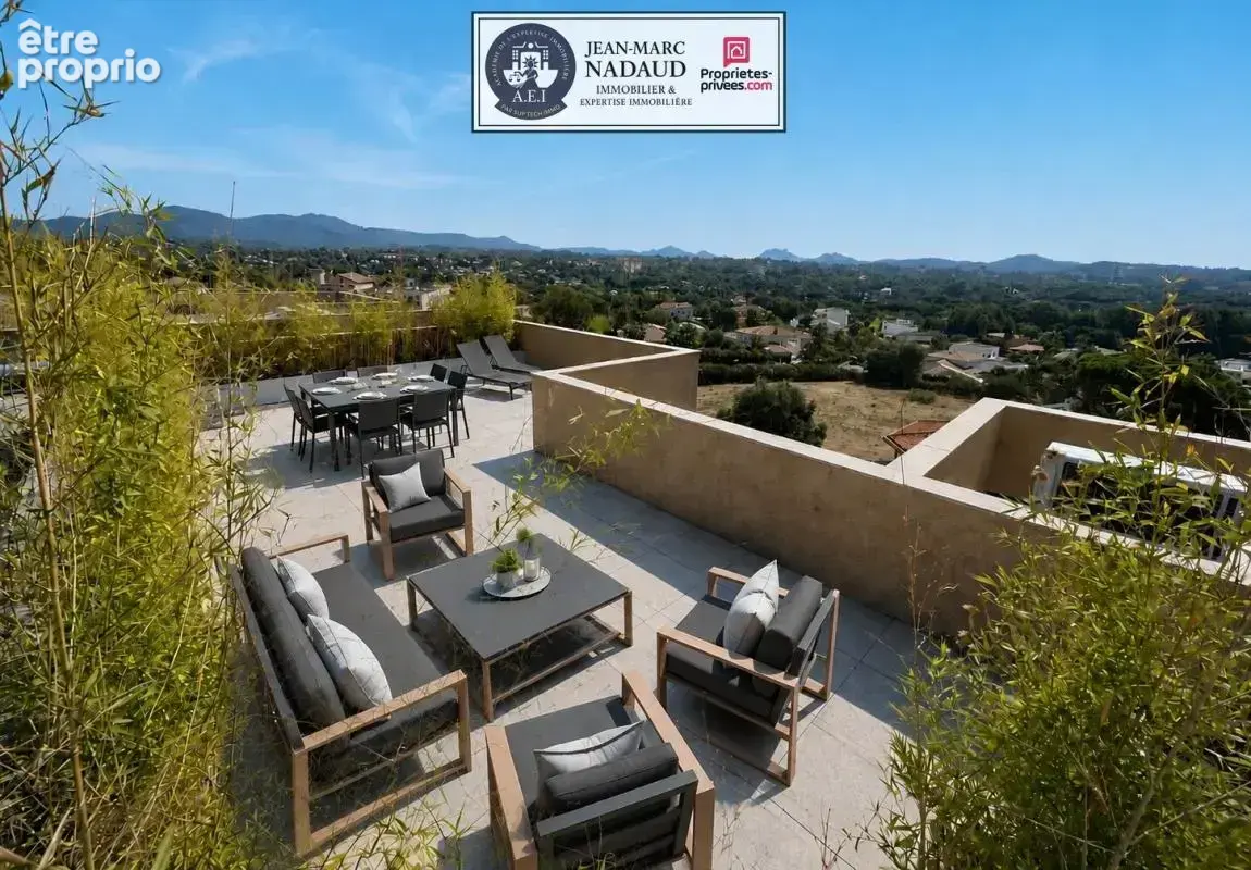 Fréjus - T4 signature, Dernier Étage + Rooftop 63 m² ? Panorama Estérel & Horizon Mer - photo 2