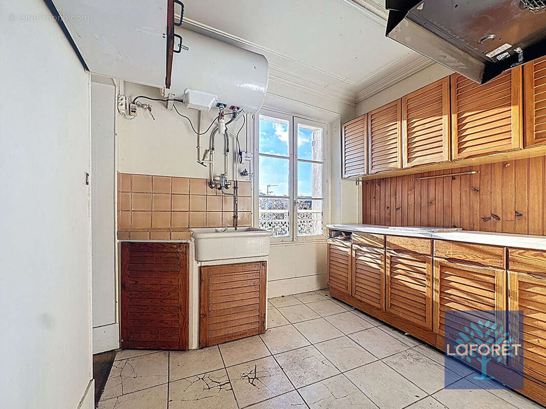 Appartement à CHILLY-MAZARIN