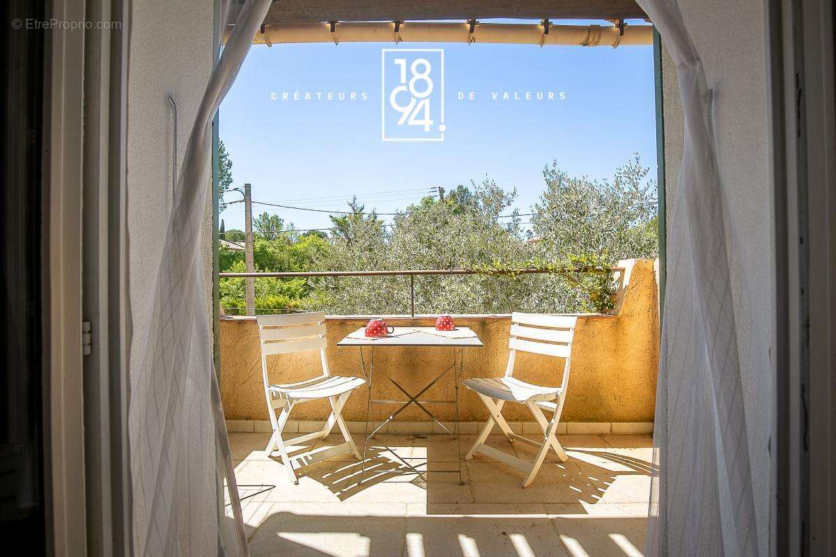 Maison à SAINT-ZACHARIE