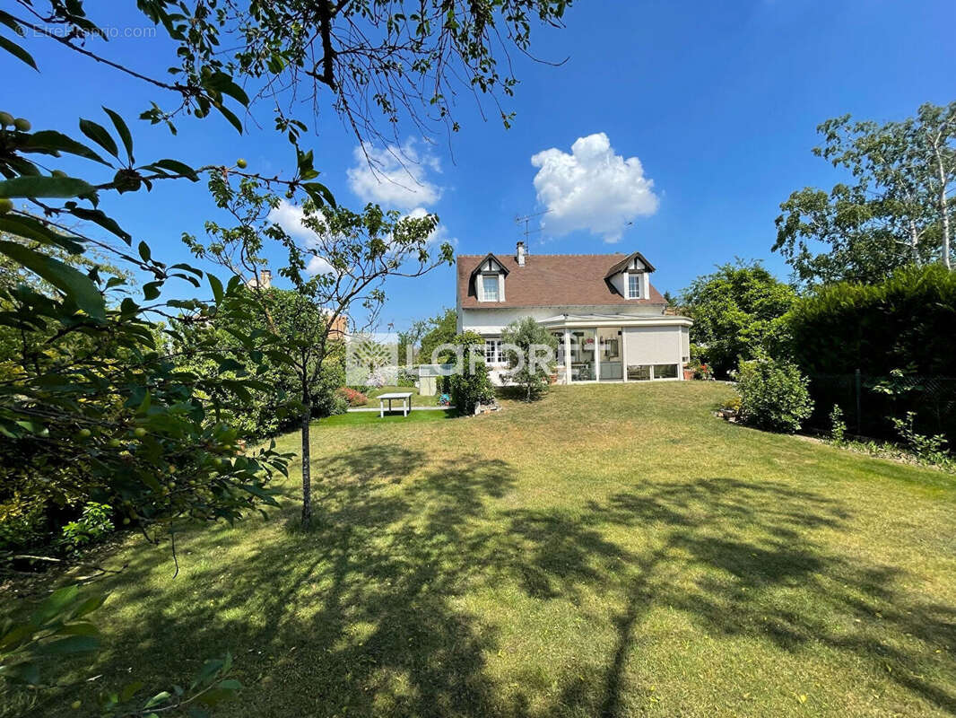 Maison à CONFLANS-SAINTE-HONORINE