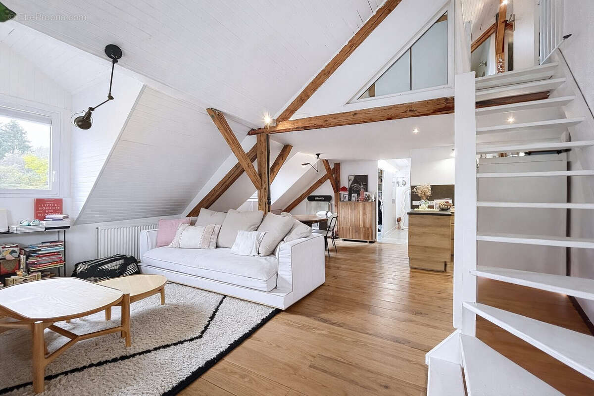 Appartement à TALLOIRES