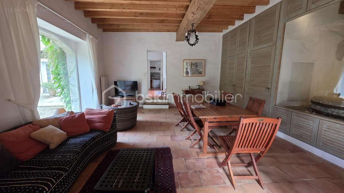 Maison à BAZENS