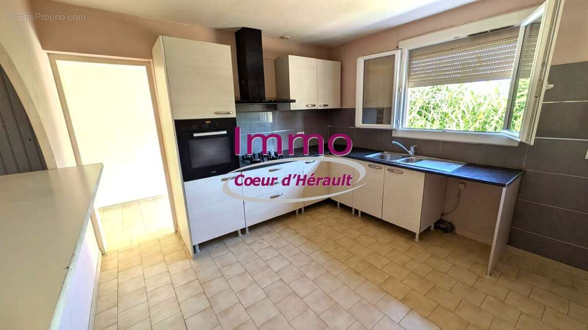 Maison à POPIAN